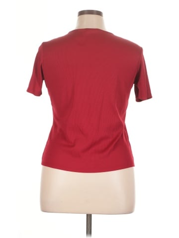 Laura Scott Short Sleeve T-Shirt (view 2)