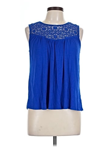 a.n.a. A New Approach Sleeveless T-Shirt (view 1)