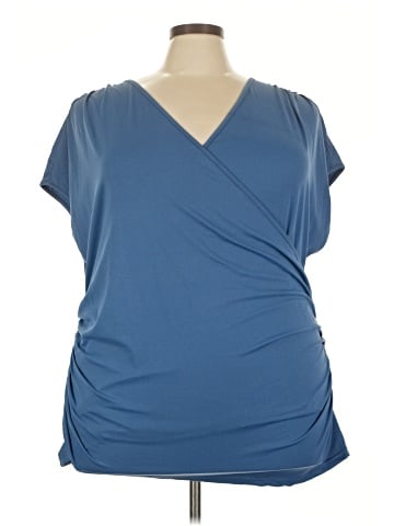 BLOOMCHIC Short Sleeve Top (view 1)