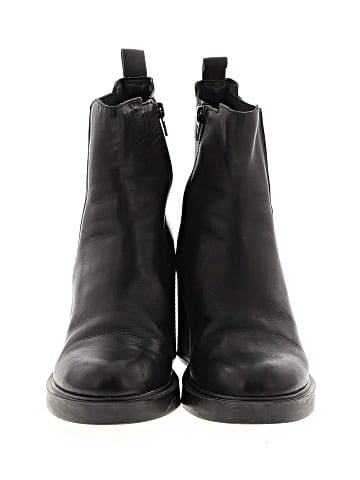 Steve Madden Ankle Boots (view 2)