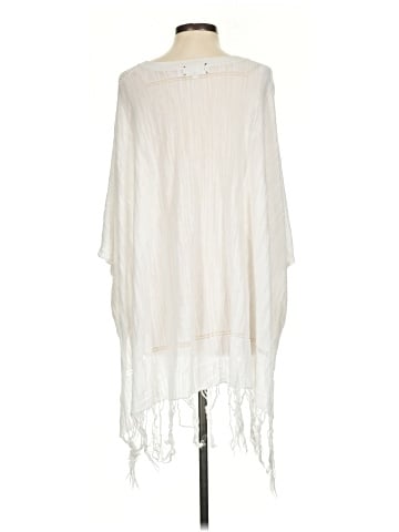 Feel The Piece Poncho (view 2)