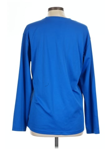 Basics Long Sleeve T-Shirt (view 2)