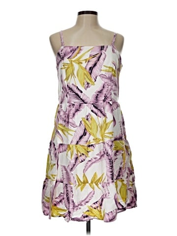 Ann Taylor LOFT Cocktail Dress (view 1)