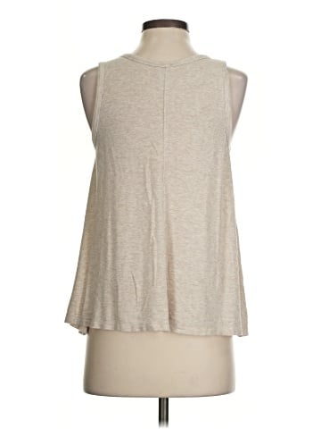 Peyton Jensen Sleeveless T-Shirt (view 2)
