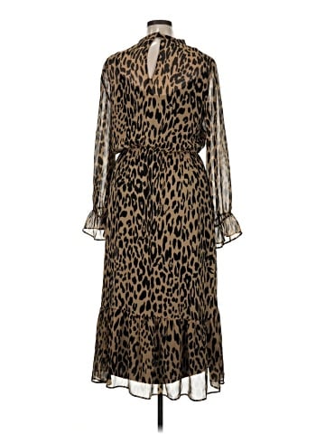 Banana Republic Casual Dress (view 2)
