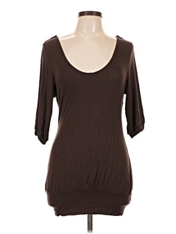 Studio Y 3/4 Sleeve Top (view 1)