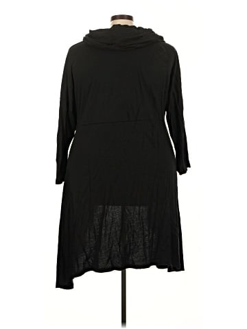 Roaman's Poncho (view 2)