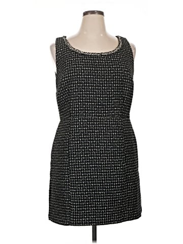 Ann Taylor LOFT Cocktail Dress (view 1)
