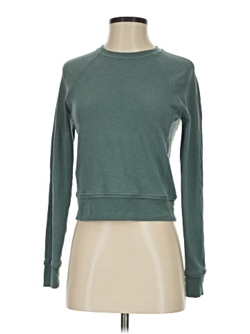 Lululemon Athletica Long Sleeve T-Shirt (view 1)