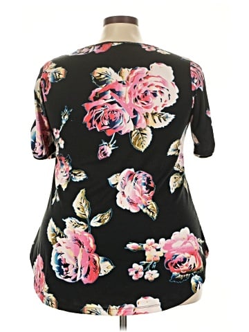 Lularoe Short Sleeve Top (view 2)