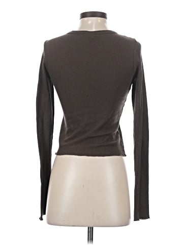 Urban Outfitters Long Sleeve T-Shirt (view 2)