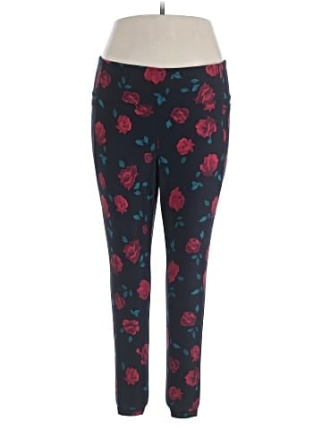LIVI Casual Pants (view 1)