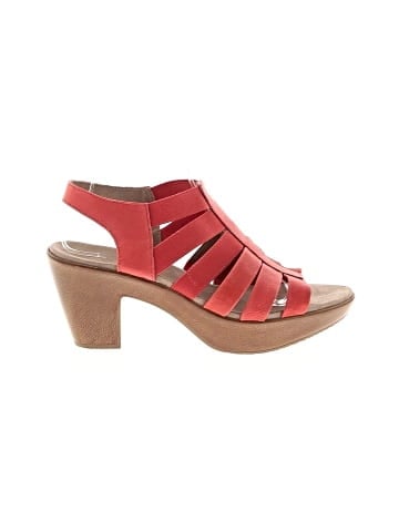 Munro American Sandals (view 1)