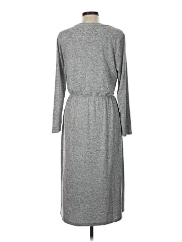 Old Navy Casual Dress (view 2)