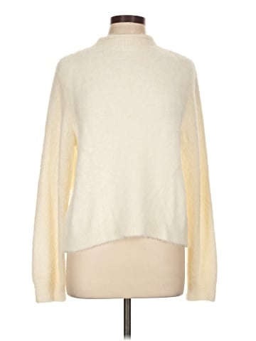 Universal Thread Turtleneck Sweater (view 1)