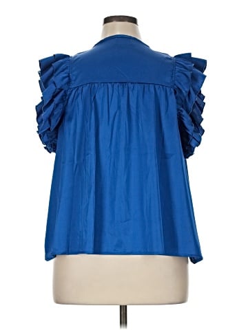 Dreamers Short Sleeve Blouse (view 2)