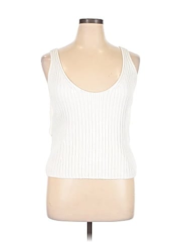 Vince. Sleeveless Top (view 1)