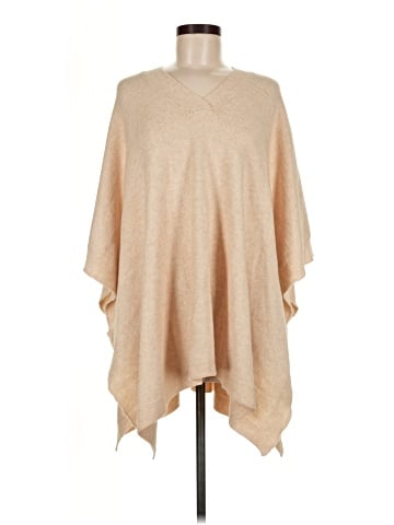 Modena Poncho (view 1)