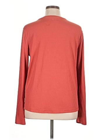Danskin Long Sleeve Top (view 2)