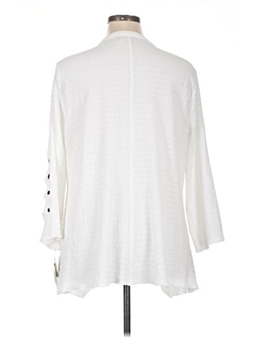 Calessa 3/4 Sleeve Blouse (view 2)