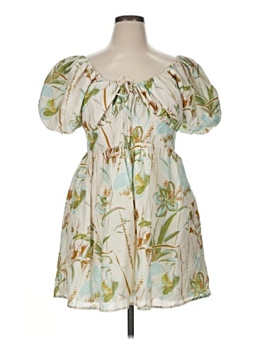Vineyard Vines Casual Dress (view 1)