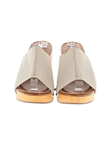 Mia Sandals (view 2)