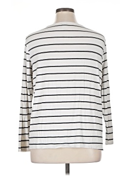 Old Navy Long Sleeve T-Shirt (view 2)