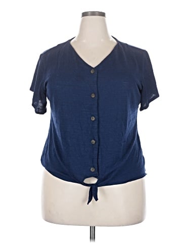 Weatherproof Short Sleeve Top (view 1)