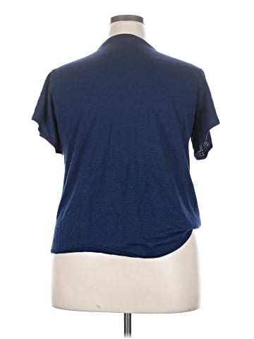 Weatherproof Short Sleeve Top (view 2)
