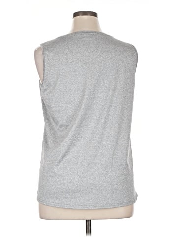 Xieerduo Sleeveless T-Shirt (view 2)