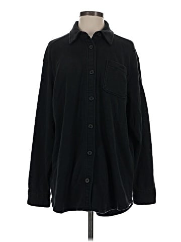 Gap Long Sleeve Button-Down Shirt (view 1)