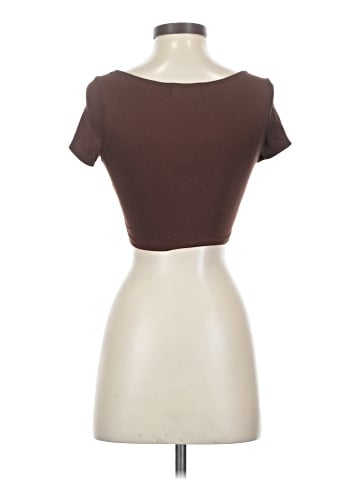 Popular 21 Short Sleeve Top (view 2)