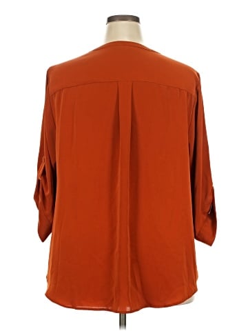 Torrid 3/4 Sleeve T-Shirt (view 2)