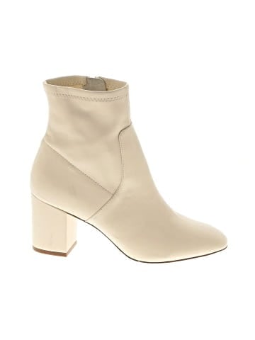 Abercrombie & Fitch Ankle Boots (view 1)