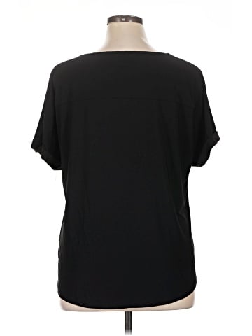 Cocomo Short Sleeve Top (view 2)
