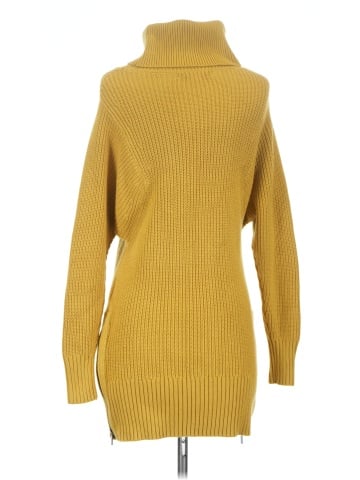Banana Republic Turtleneck Sweater (view 2)