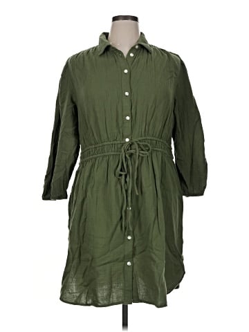 Gap 3/4 Sleeve Button-Down Shirt (view 1)