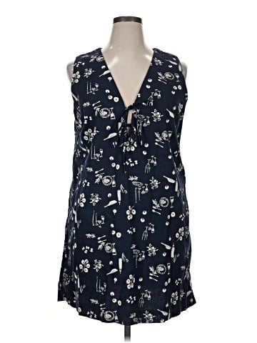 Abercrombie & Fitch Casual Dress (view 1)