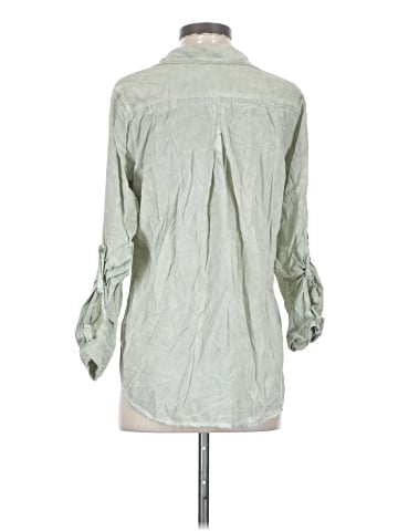 Velvet Heart 3/4 Sleeve Button-Down Shirt (view 2)