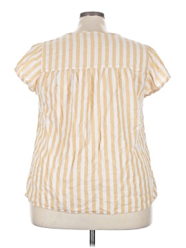 St. John's Bay Short Sleeve T-Shirt (view 2)