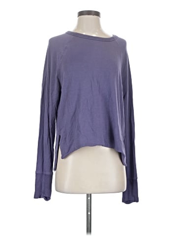 Athleta Long Sleeve T-Shirt (view 1)