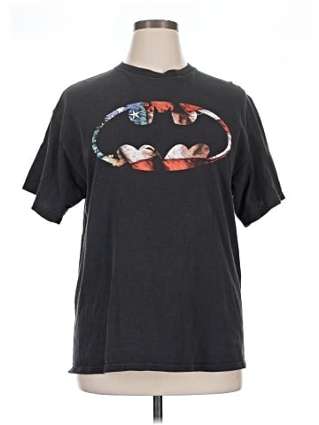 Batman Short Sleeve T-Shirt (view 1)