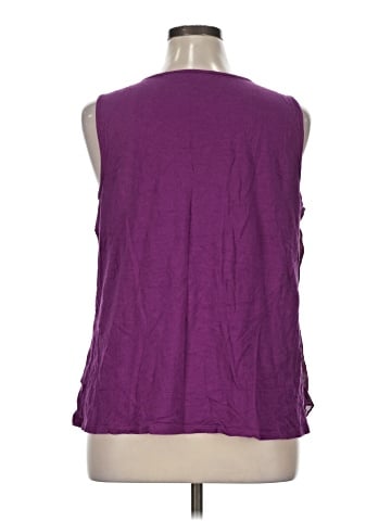 Elle Sleeveless Blouse (view 2)