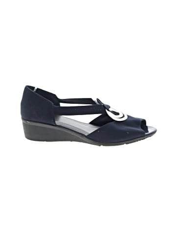 London Fog Wedges (view 1)