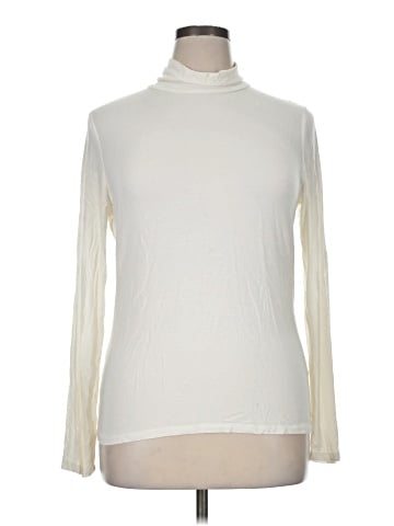 Cable & Gauge Long Sleeve Turtleneck (view 1)