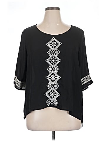 Xhilaration 3/4 Sleeve Blouse (view 1)