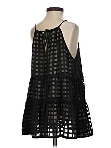 HD in Paris Sleeveless Blouse (view 2)