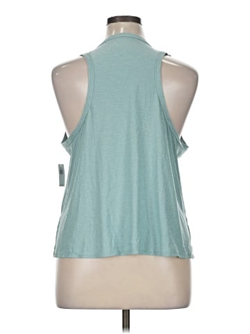 Active by Old Navy Sleeveless T-Shirt (view 2)