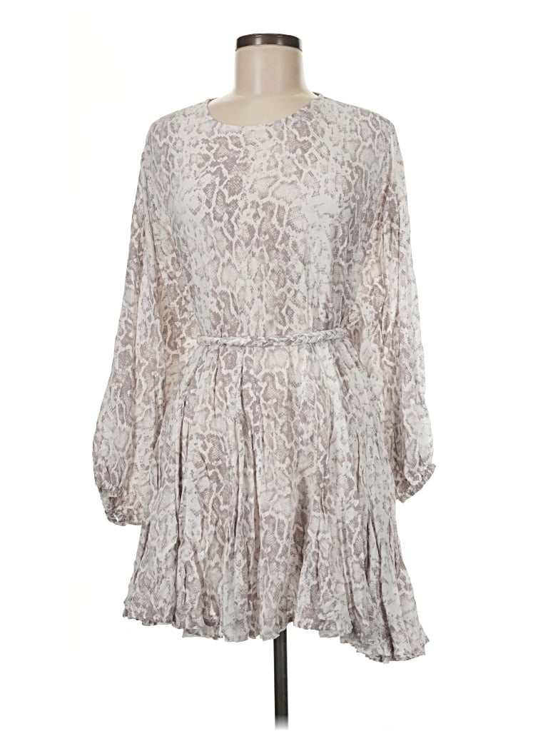 Pre-owned Olivaceous Casual Dress In Ivory