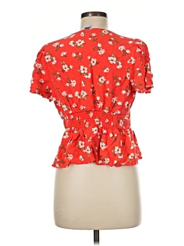 Old Navy Short Sleeve T-Shirt (view 2)